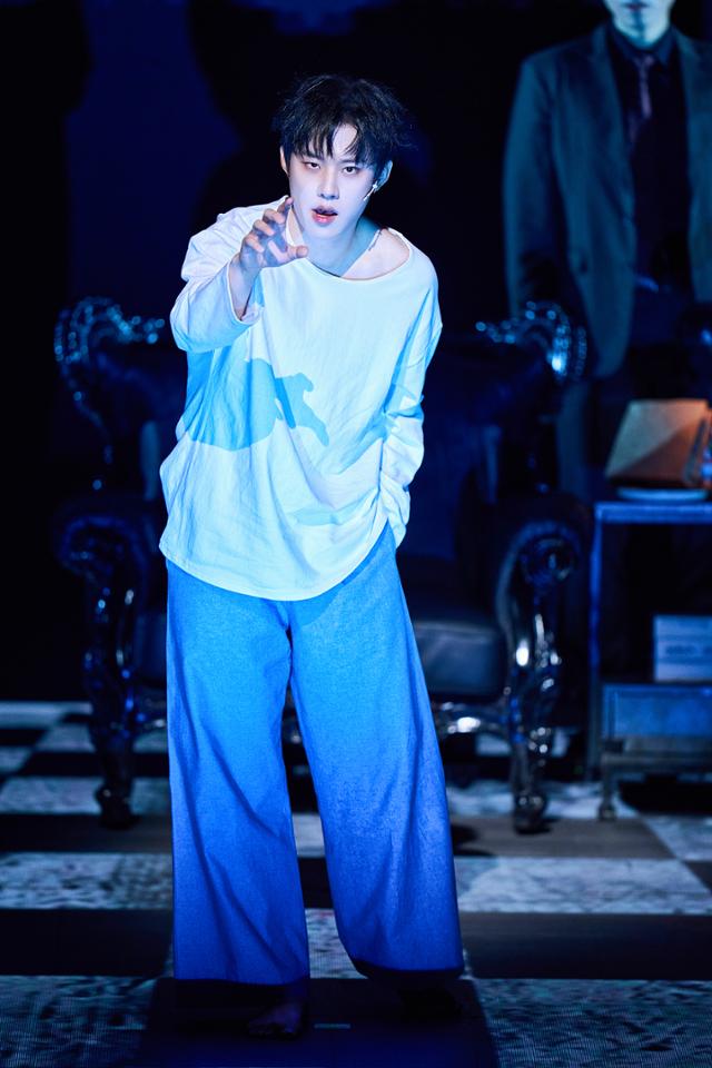 떠도는 키라의 그림자..
<데스노트> 김성철 철엘 뉴 공연사진💙
naver.me/GGCgPoy4