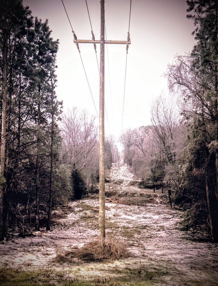 opnlvart's tweet photo. “Electric Chair”
.
.
.
#opnlv https://t.co/Gfa0LtD52e