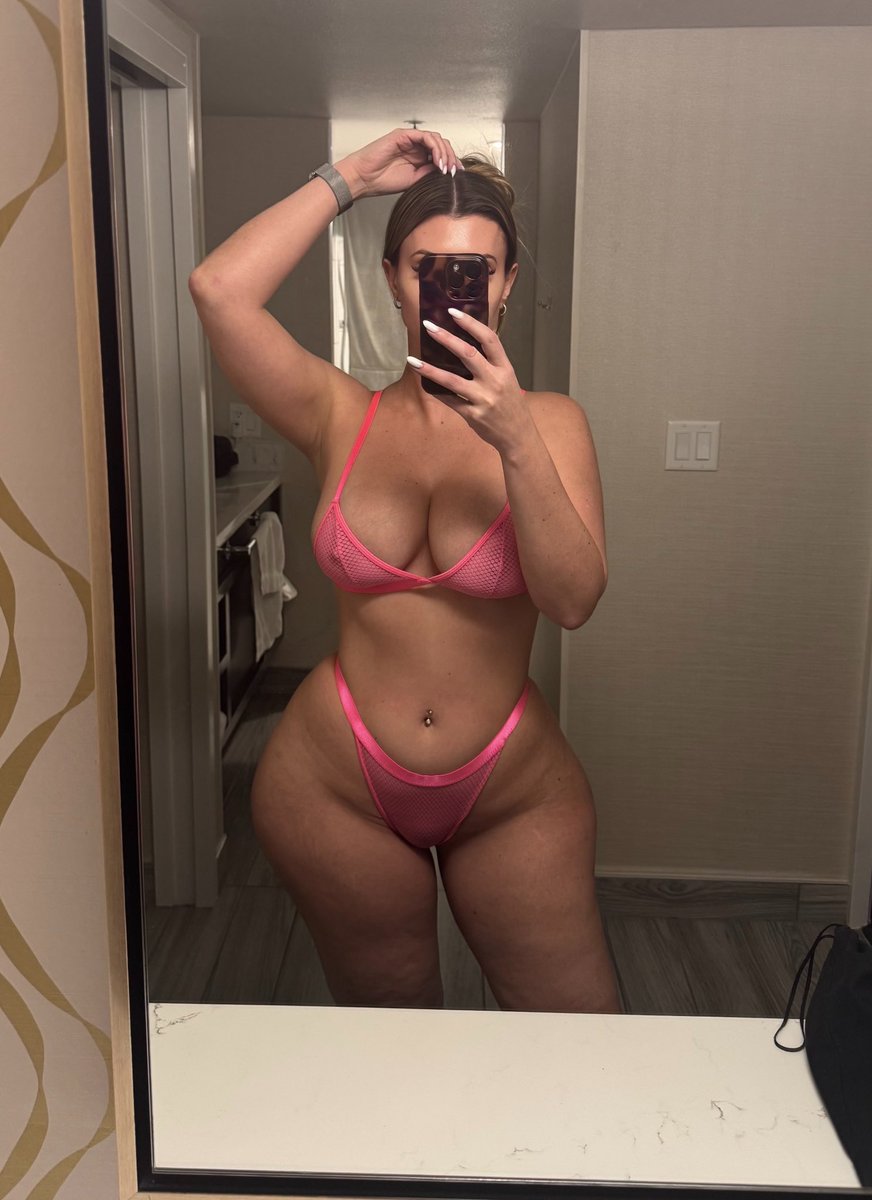 Ms.Cakes tweet media