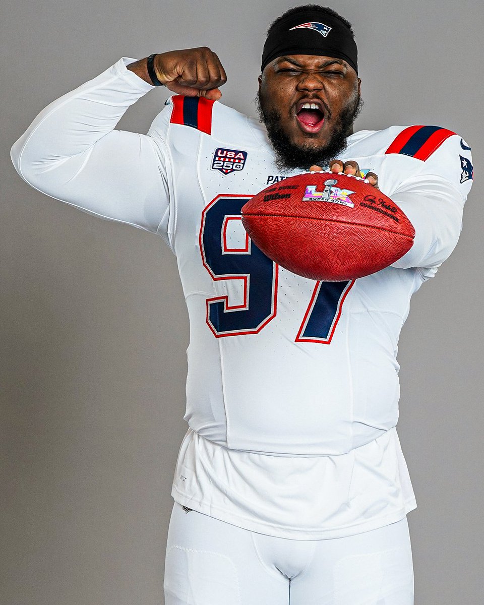 New England Patriots tweet media