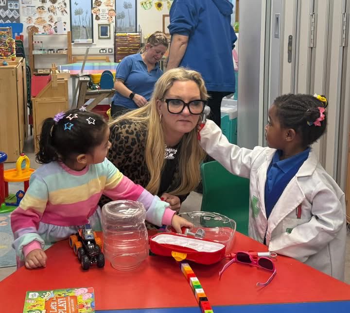 Amanda Louise Martin tweet media