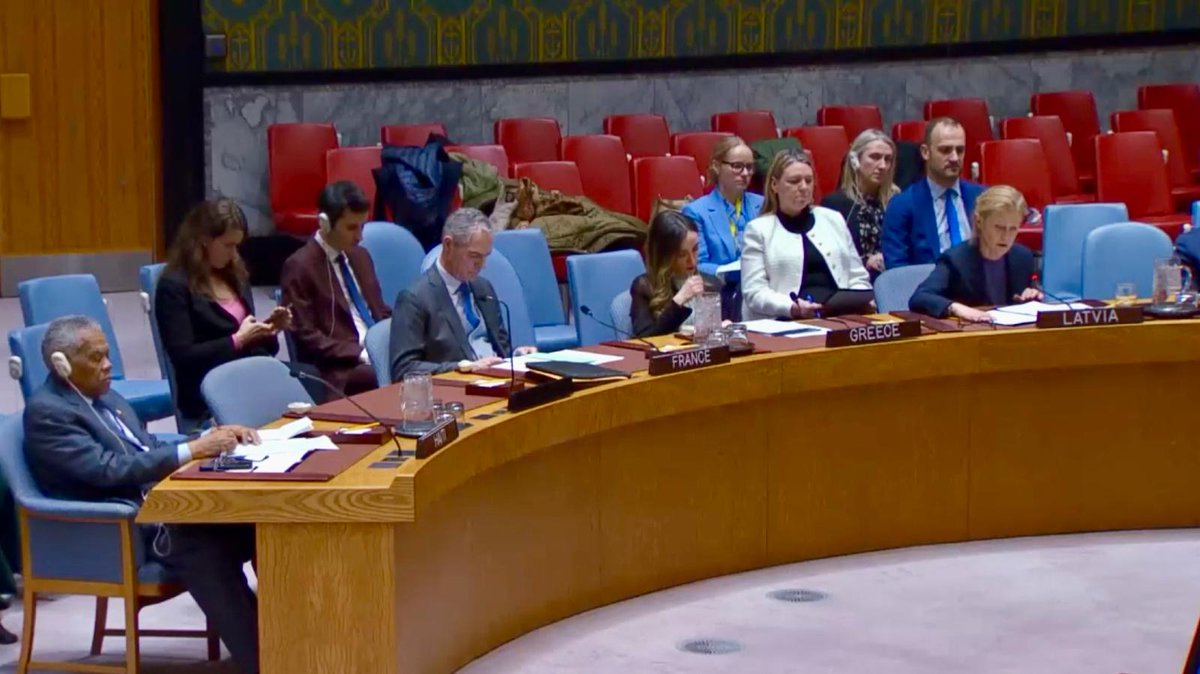 LatviaUN_NY's tweet photo. Latvia welcomes the unanimous adoption of the #UNSC resolution renewing @BINUH_UN’s mandate for a further year.✅👏
Latvia fully supports #BINUH’s persistent efforts to assist Haitian🇭🇹 authorities in restoring stability and rule of law, strengthening human rights and protecting civilians, especially women and children.
Full📄 https://t.co/eid9dGzfkx