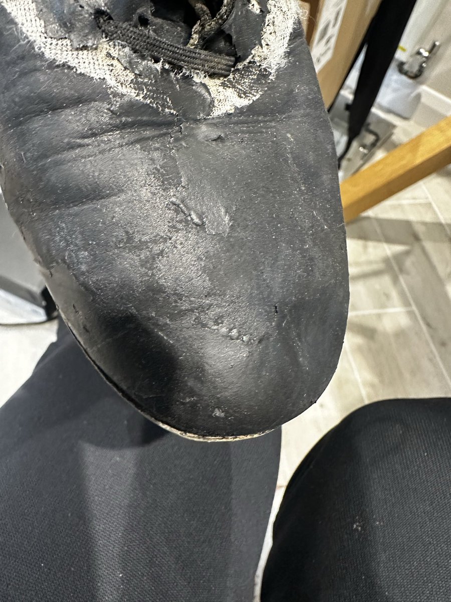 jezeason's tweet photo. How have I neglected, misused or worn these too often if purchased in September and worn perhaps at the very most 2 1/2 hours per week with obviously a fraction of that time actually touching the ball? The upper material has literally vanished. https://t.co/VqbJQE8gb0