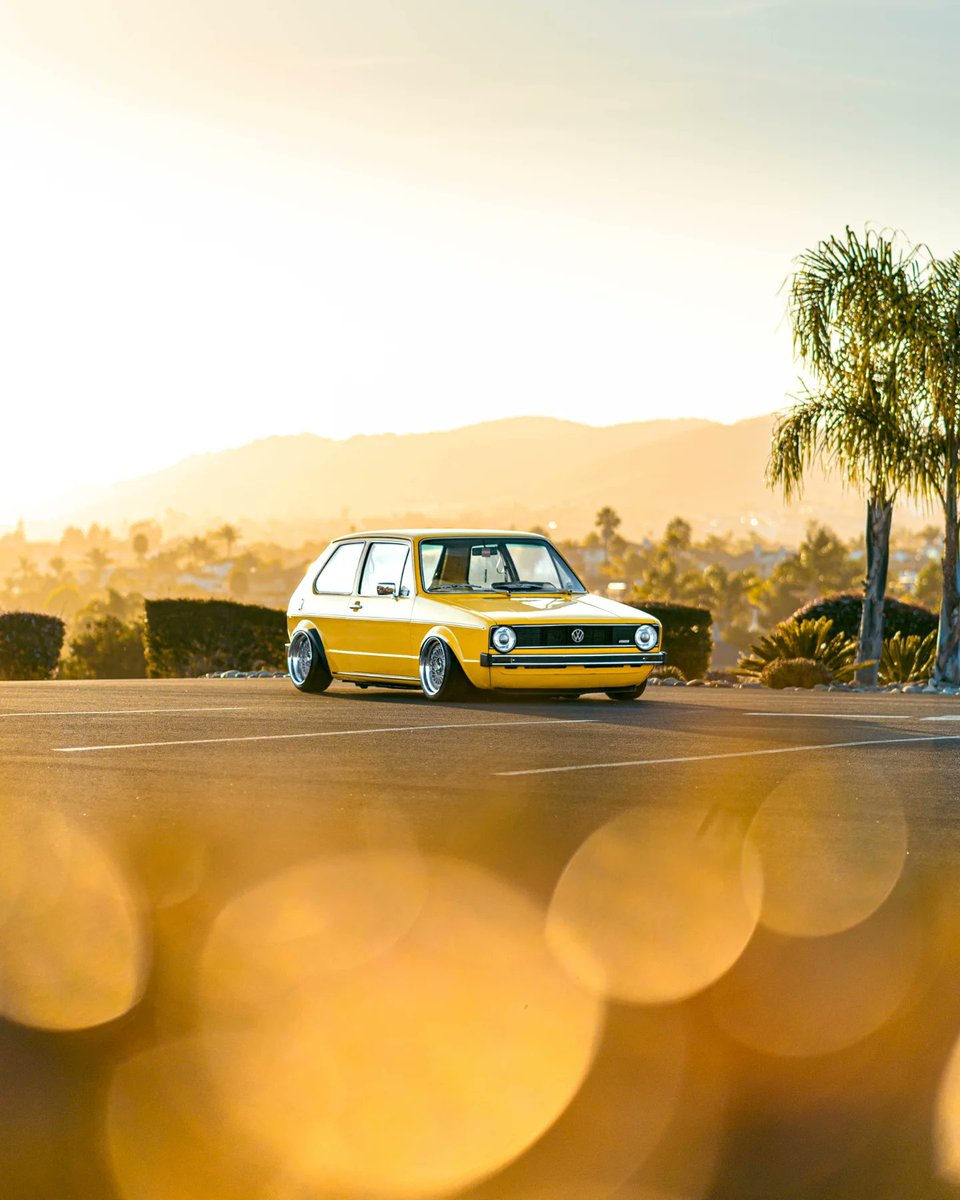 Dreams2Wonders's tweet photo. VW Golf MK1 #goldrabbit #golfgti #golfR https://t.co/F4QiRHAyyY