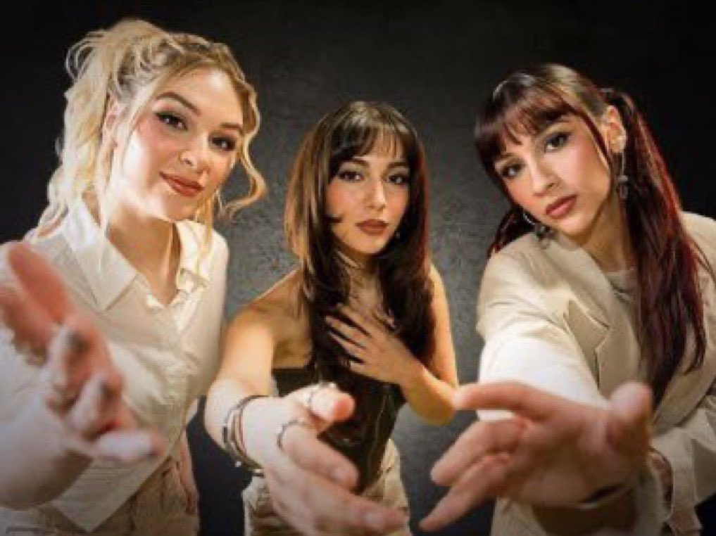 bonestertoaster's tweet image. 