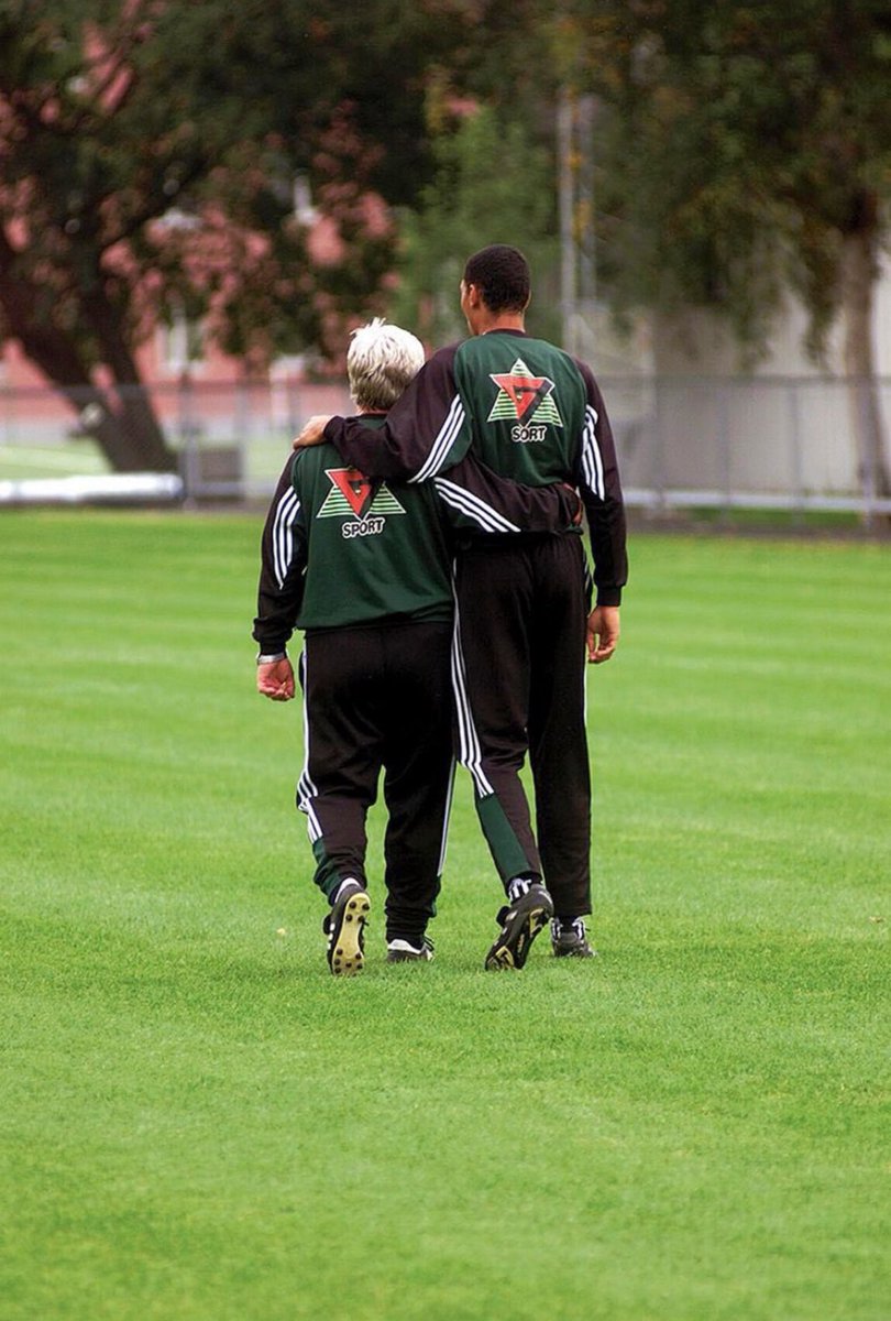 Emil Almås tweet media