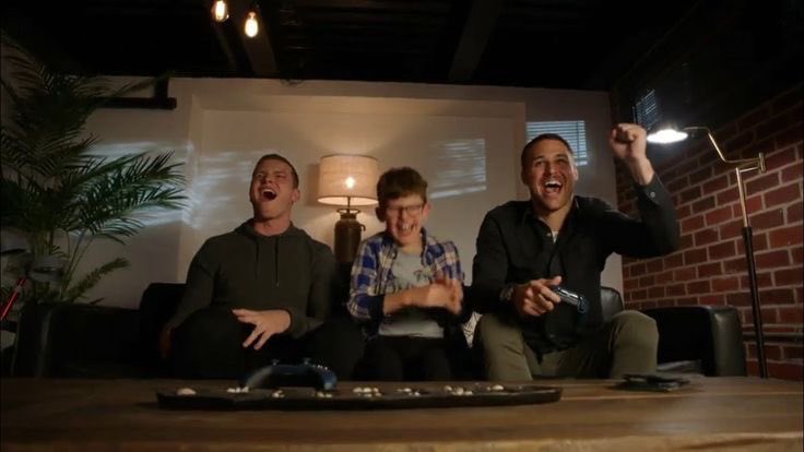 sovrtangerines's tweet photo. family isn't just the people you are born to. it's also the people you choose. https://t.co/pPrMBZiwkV