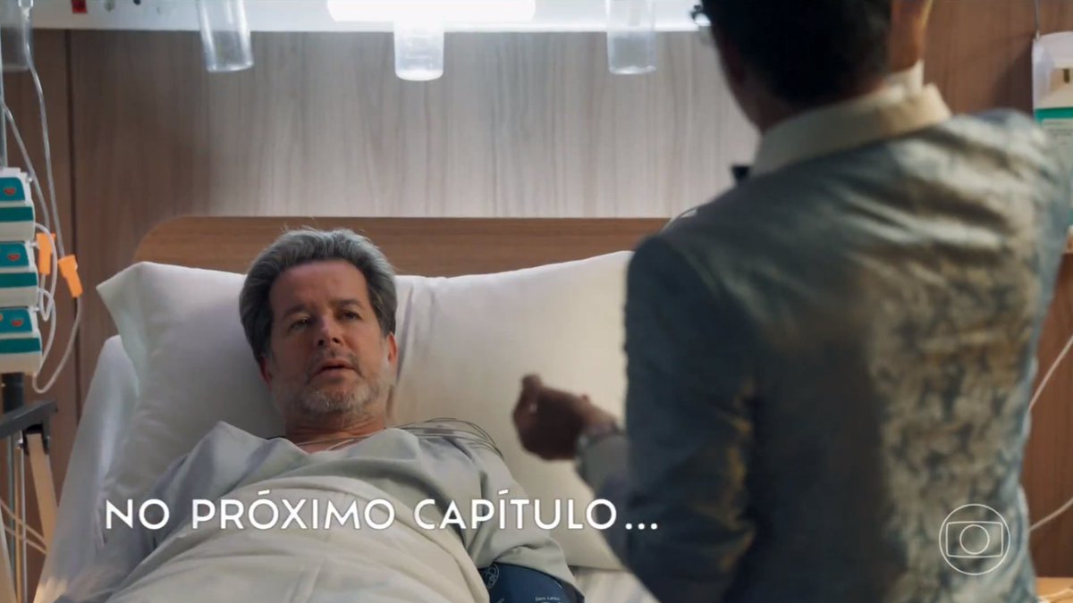 ZAMENZA's tweet photo. "Me chamo Crodoaldo Valério. Crô para os íntimos." 
#Tresgraças https://t.co/hD5Uuj8AHK