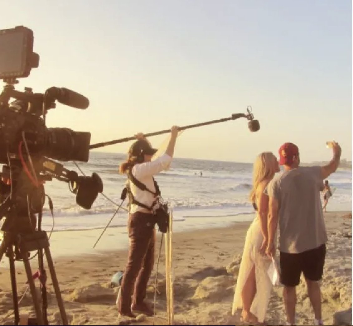 KateCasey's tweet image. What Everyone Gets Wrong About Reality Television: katecasey.substack.com/p/what-everyon… #realitytv #podcast