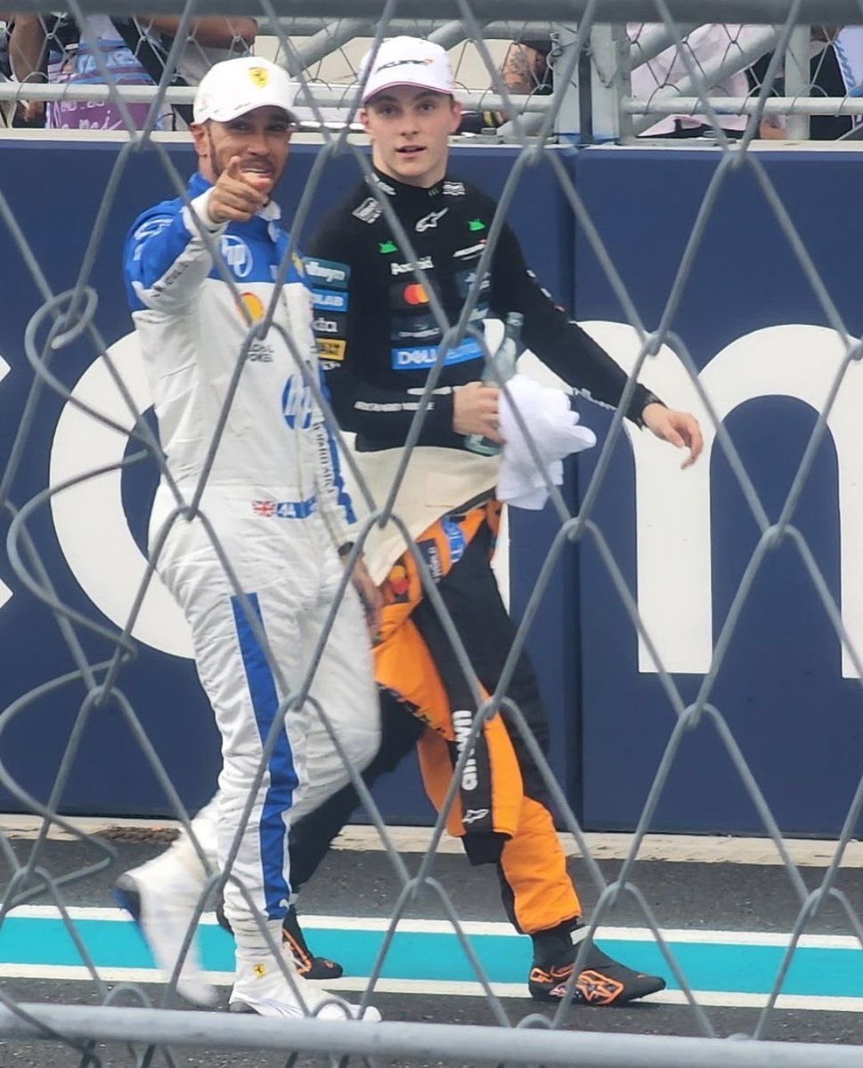 flo❤️‍🔥⁴⁴ ⁸¹ tweet media