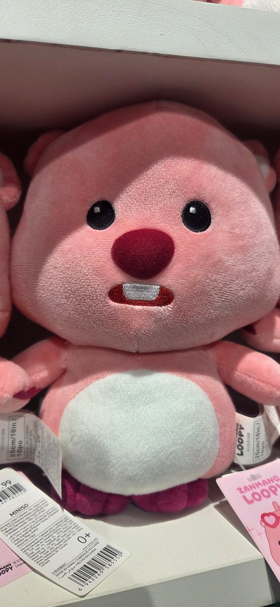 Ran into <a href="/spaceghostkari/">capitalism-chan</a> while out shopping today.