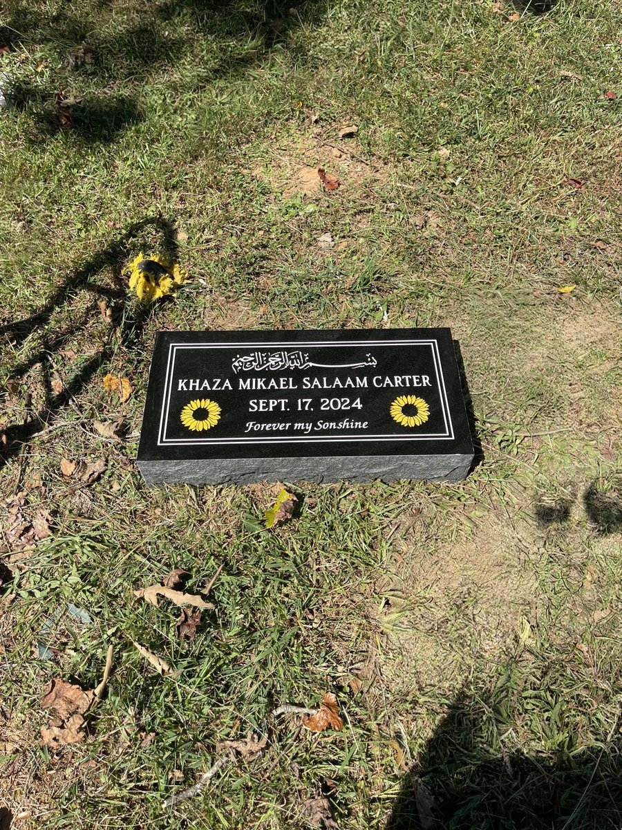 tengravingh's tweet photo. We offer a wide range of memorial styles—including flat, bevel, slant, upright, and specialty. Flat markers (also known as grass markers) lie level with the ground while still allowing space for names, dates, and meaningful designs. https://t.co/2zGdahyd2K