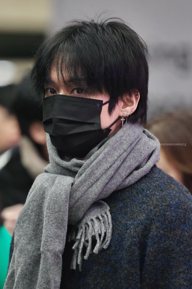 sunaleeknowonly's tweet photo. 260130 GMP

New piercings 

#LeeKnow https://t.co/8MvXXOglx0
