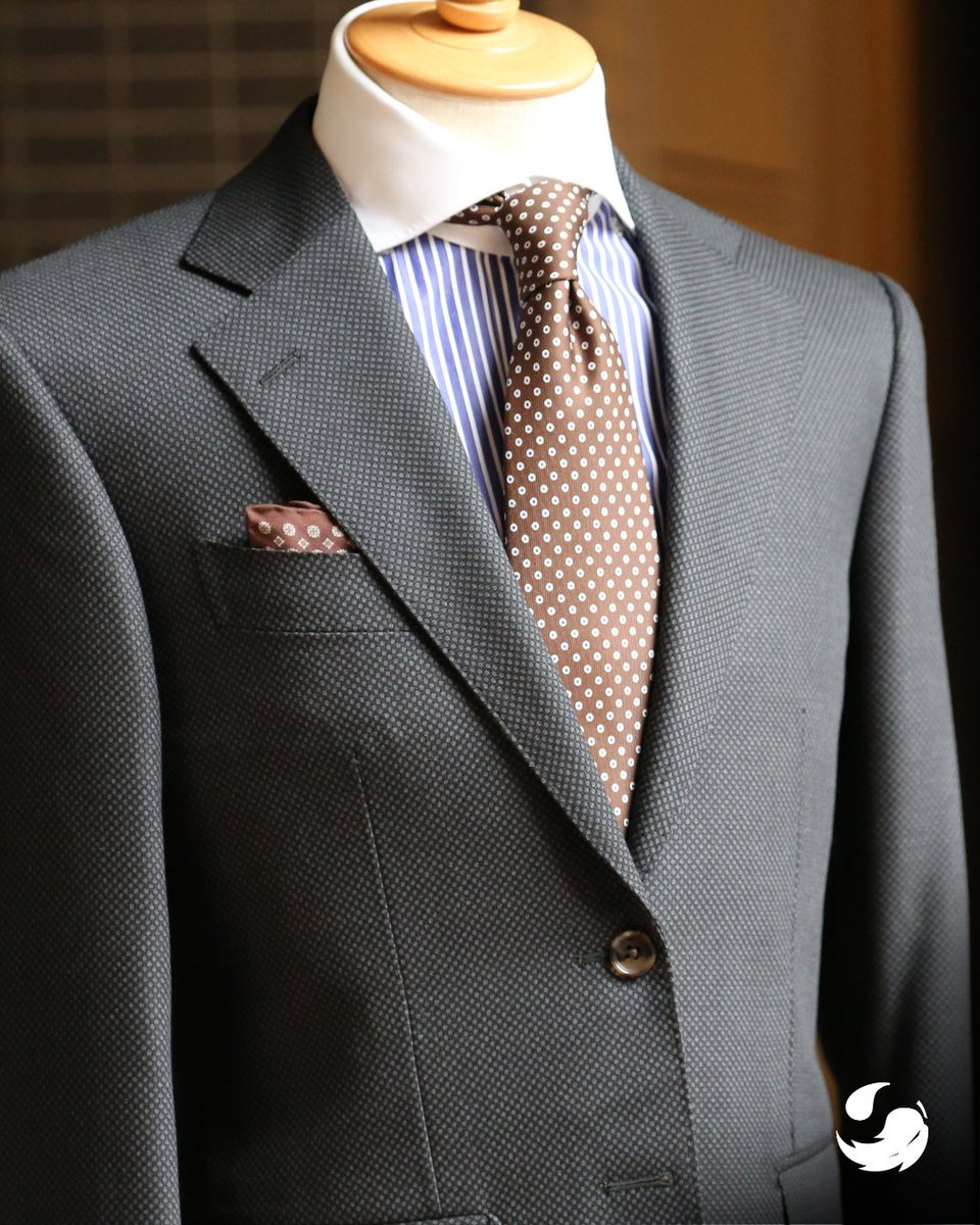 The event is over, but the memories—and the outfit—should last. Bring your suit or gown in for a refresh and keep it looking as stunning as the night you wore it.💫

#GreenEarthCleaning #EventWear #GarmentRefresh