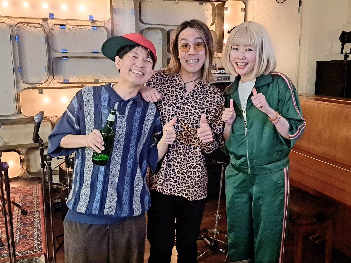gensekidesuyo's tweet photo. "三軒茶屋音楽夜市" 三軒茶屋GrapeFruitMoonへご来場いただいたbabiesの皆さま！対バンSELLPICOさん、ロイヤルトリッキーさん、NERUDOさん、皆様有難うございました🐬

次のGSKは2/1(日)蒲田ぶらぶら👨‍🎤🥕🦙そして4/5(日) 17:30 2nd albumリリパに向けた準備も進めていきます💿

stage photo by taro https://t.co/9K91TIeCvA