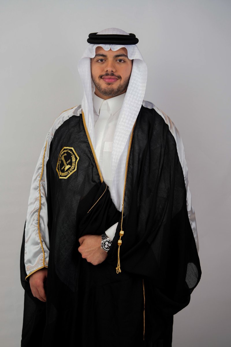 m7mdKNH's tweet photo. الحمد لله الذي ما انتهى درب ولا ختم جهد ولا تم سعي إلا بفضله 
طلع لي دقن https://t.co/rHukL65qsO
