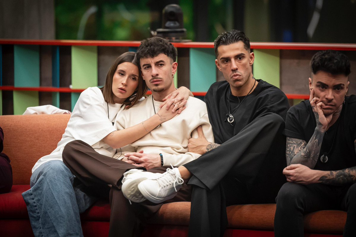 ZeppelinTV's tweet image. Cuanta intensidad estamos viviendo en esta #GHDúoGala4 🙌🏻 #GHDúo29E