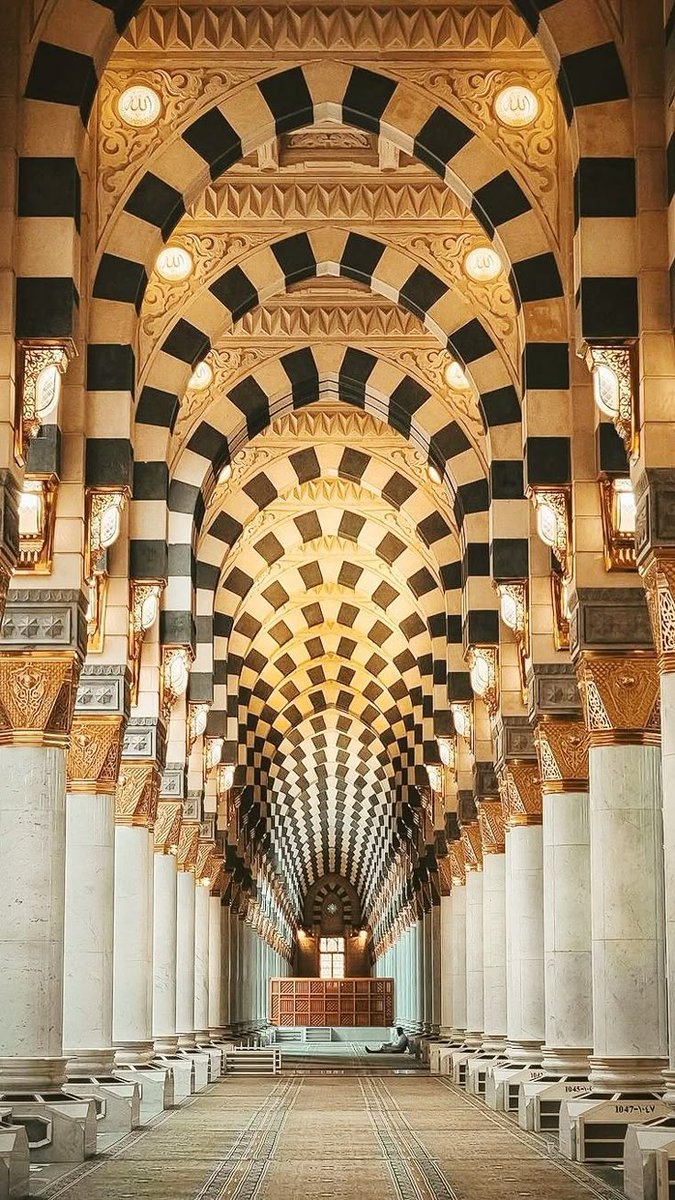 XT_9II's tweet image. 💌
اللَّهُـمَّ رَبَّ السَّمَاواتِ ورَبَّ الأَرضِ ورَبَّ العَرش العظيـمِ، ربَّنا ورَبَّ كــلِّ شيءٍ، فالقَ الحَبِّ والنَّوى ومنزِلَ التَـوراةِ والإنجيلِ والْفُرقانِ، أعُـوذُ بكَ منْ شرِّ كلِّ شيءٍ أنتَ آخذٌ بنَاصِيَتهِِ، اللَّهُمَّ أنتَ الأوََّلُ فلَيسَ قبلكَ شيءٌ، وأنتَ الآخرُ…