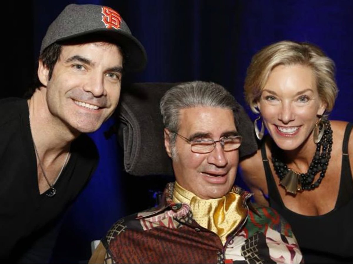 augiesquest's tweet photo. Today marks 25 years of “Drops of Jupiter” 

Congrats to @train and @patmonahan on a song that has meant so much to so many for a quarter century.

We’re incredibly grateful to Pat for generously sharing his time, voice, and heart with the Augie’s Quest community over the years. https://t.co/fghZoNpP2p