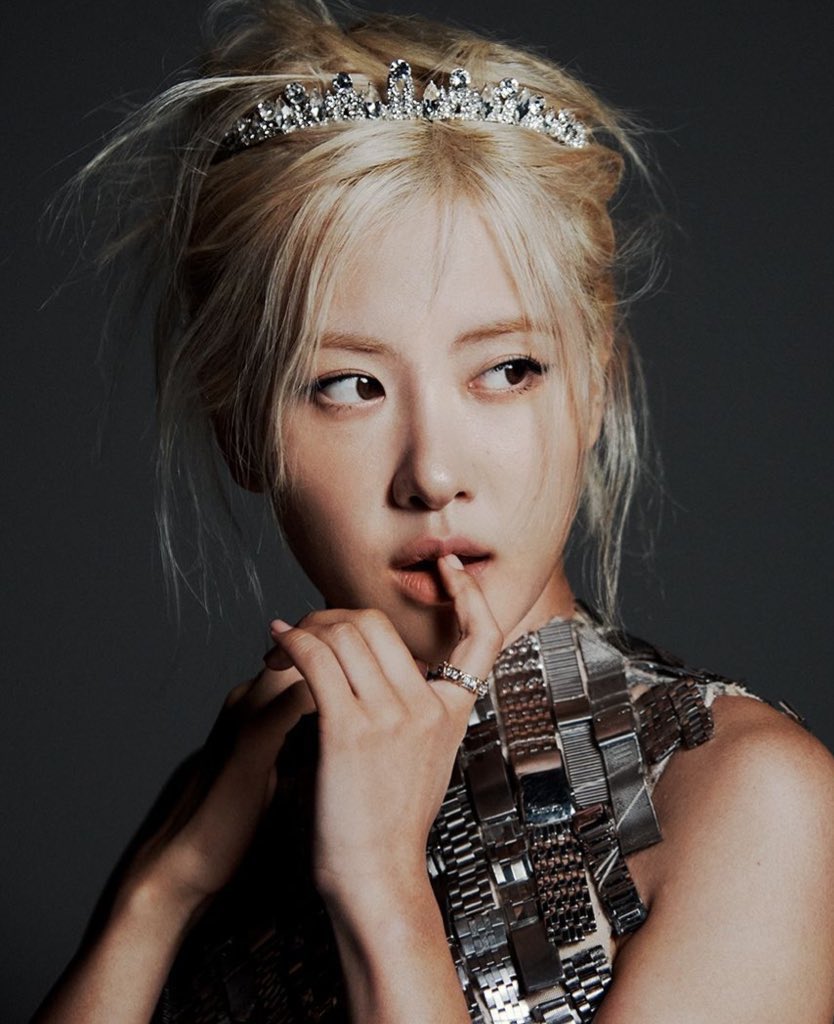 #ROSÉ has been announced as a Grammy’s performer. 🤍
#Grammys