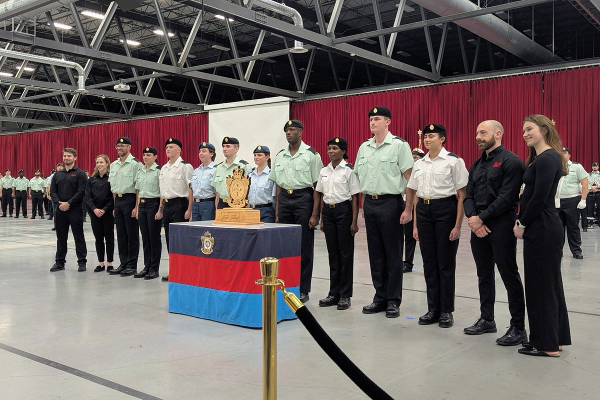 The biggest BMQ graduation parade since... honestly, we don't even know! 

5 platoons totalling 236 sailors, soldiers, and aviators graduated basic training today, with the Commander of <a href="/RoyalCanNavy/">Royal Canadian Navy</a> reviewing the parade.