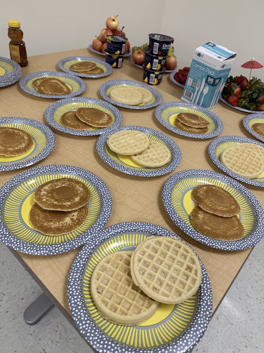 Mrs. Roopnarine tweet media