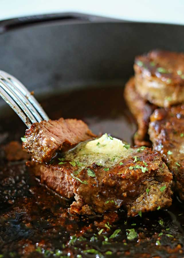 This Garlic Butter Filet Mignon is the most tender &amp; delicious cut. Smothered in garlic butter, it melts in your mouth. A great easy family dinner idea or perfect for a romantic dinner in that is ready in under 30 minutes.

kleinworthco.com/garlic-butter-…
