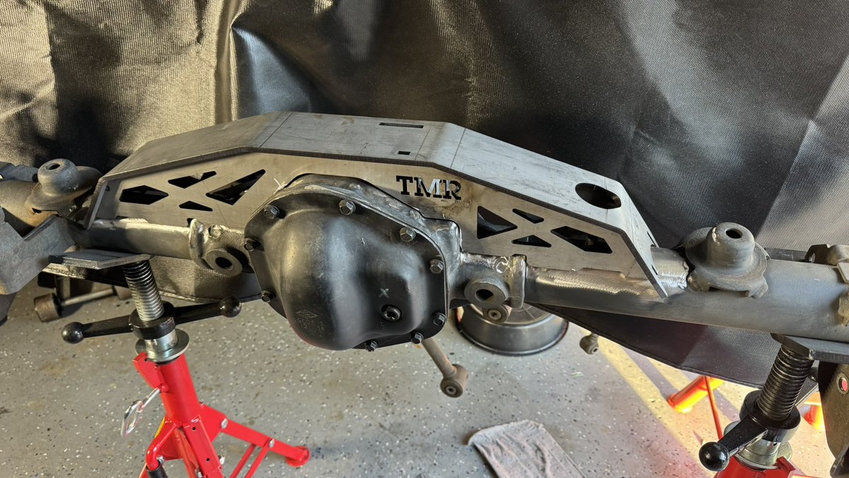 JohnsJeepGarage's tweet image. Crazy week at work after the winter event Texas style. H-E-B ready as always! Taking Friday off for a quick road trip to Louisiana to visit my mother &amp;amp; then turn around and come back to get some more time on this Jeep rebuild project. All of this and still committed to #75Hard.