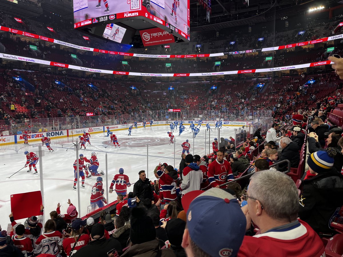 rider_47's tweet photo. Go Avs https://t.co/nS5bm2sTQv