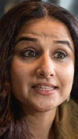 Robin66699's tweet photo. Me: Enti amma podune ni gola
1st pic: rey legu gudiki velali(ahh lanjakodku vidikana munde vidi mooda lechindi)lestava kotana
Me: kodte kotu(lungi side ki ayi vatalu bayta padayi)
2nd pic: nijanga kotesta(hand tho kodtunte)
Me: ah amma ente idi
Amma: nuvega kotamanav leda chikana https://t.co/2B4P3r8roO