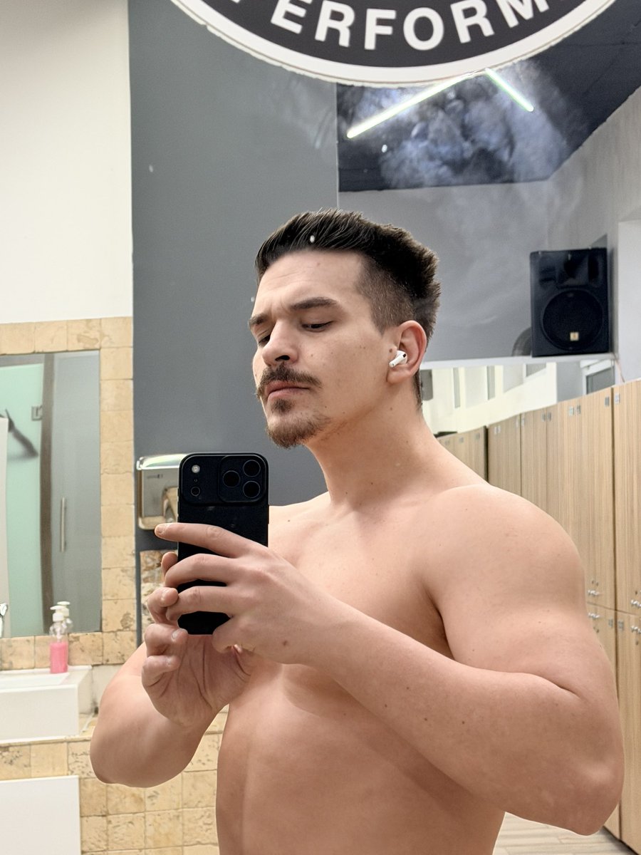 Master Dani ()🎖️ tweet media