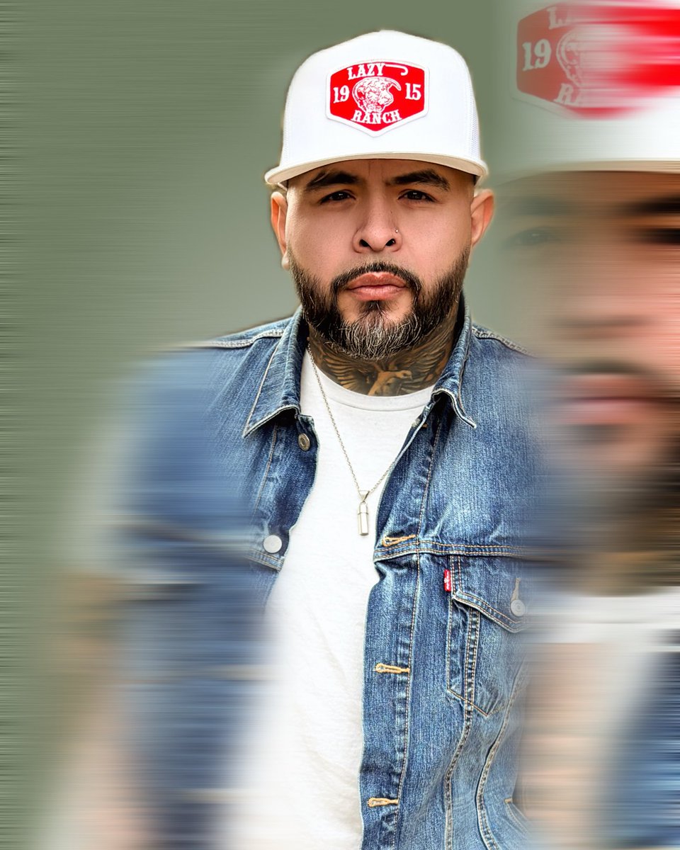 ElQuapo210's tweet photo. @tinyvelly @latinopapi555 @bunsandbeauty What do you mean was ? Damn his loss your so beautiful https://t.co/8Xv9w0bt09