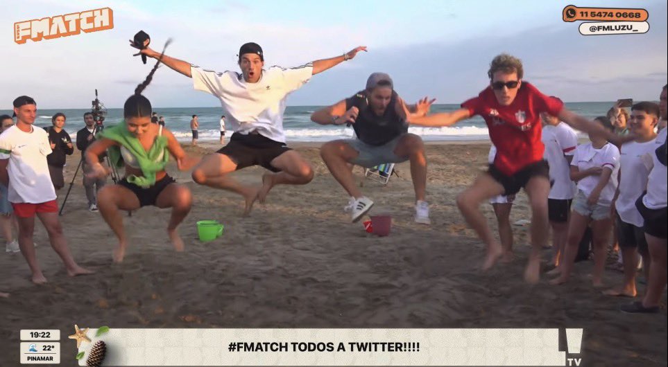 jamoncitocrudo's tweet photo. igualitos!!!!!! ajhshsja #FMatch https://t.co/jGqls2FPrE
