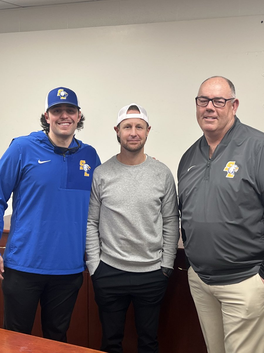 CoachHughes_13's tweet photo. Huge thanks to Catawba College and Coach Softcheck for having us over to talk ball. Top-notch staff, greatly appreciate the hospitality! https://t.co/mV9lLqYs7F