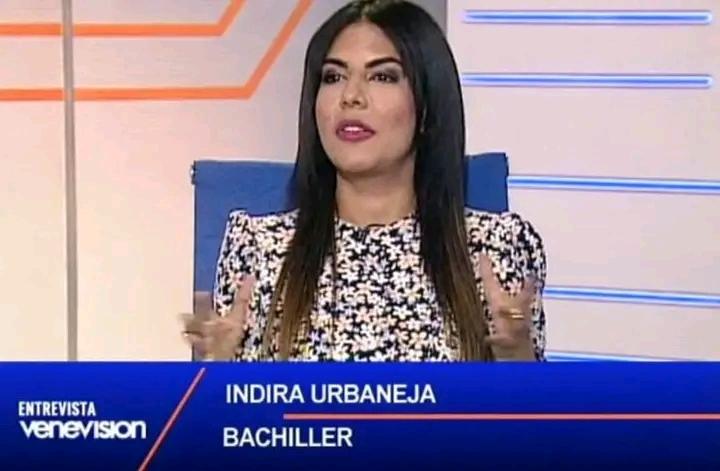 En entrevista de venevision Indira Urbaneja es catalogada como bachiller y no como analista política. Luego que la universidad donde supuestamente se graduó Negara que ella hubiese obtenido un título allí.

<a href="/INDIURBANEJA/">Indira Urbaneja</a> .