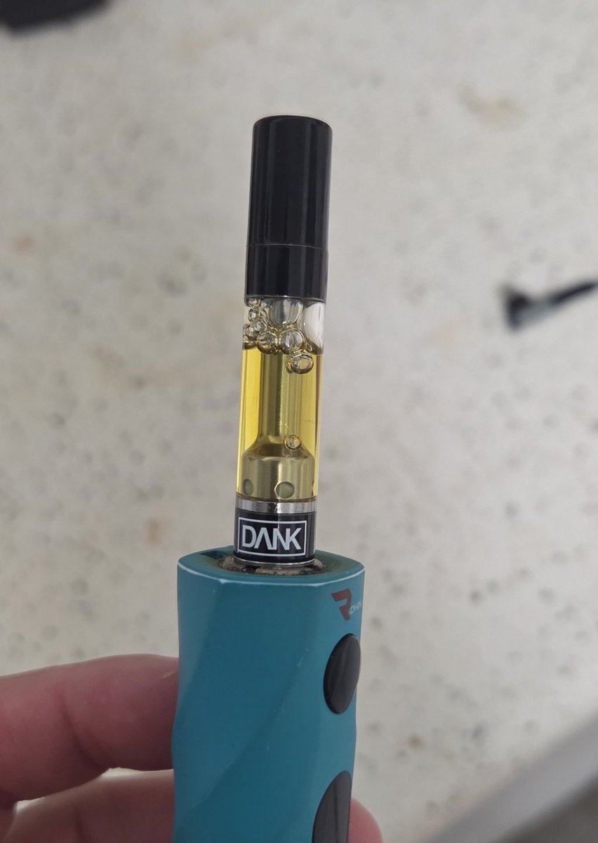 SoCalBuds420's tweet photo. Fresh cart of Sunset Sherbert from Dank 😁 https://t.co/P00WbRhUWV