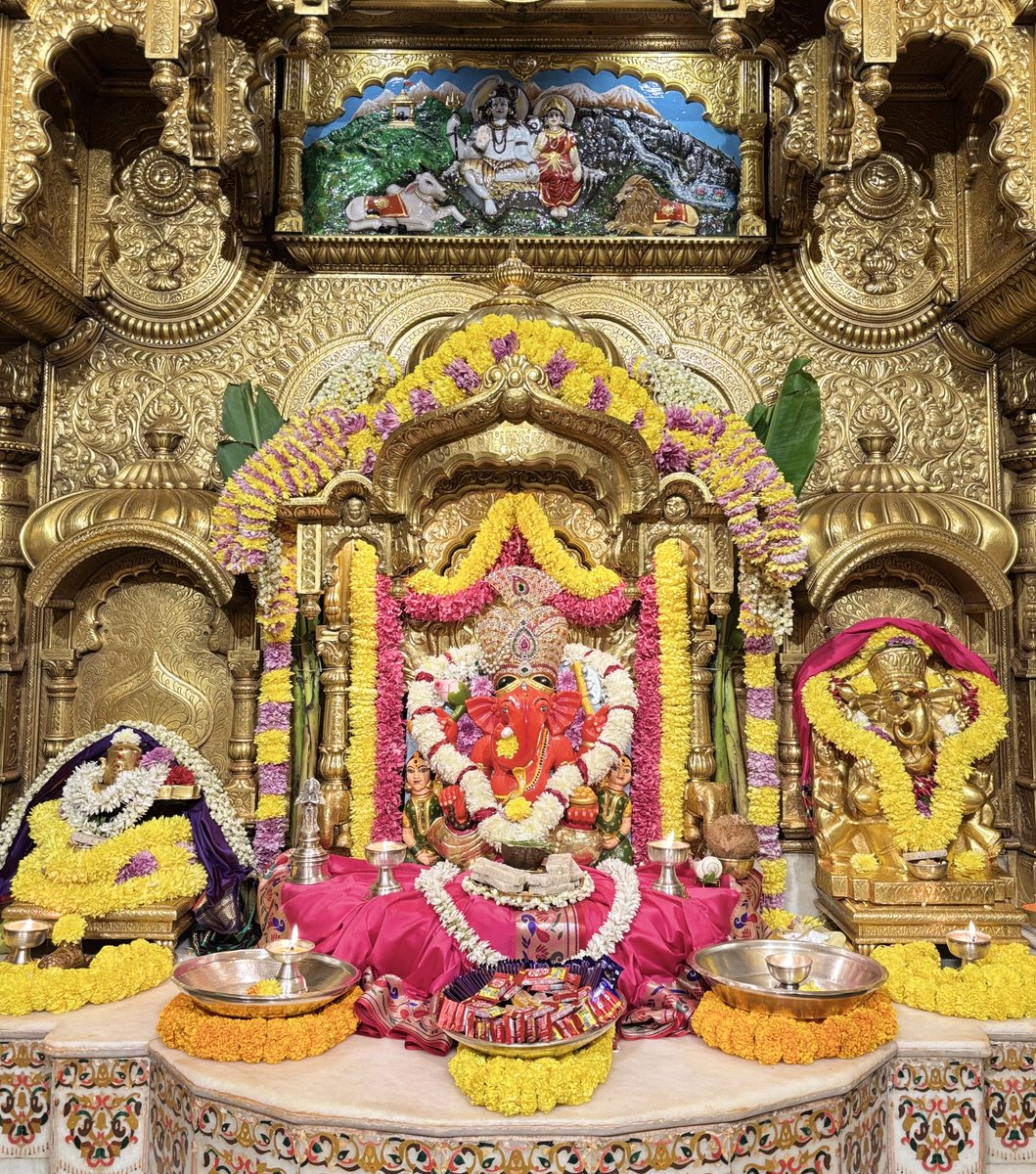 🙏 गणपती  बाप्पा मोरया 🌺मंगलमूर्ती मोरया 🙏३०/०१/२०२६
🙏Ganapati Bappa Moraya 🌺 Mangalmurti Moraya  🙏30/01/2026