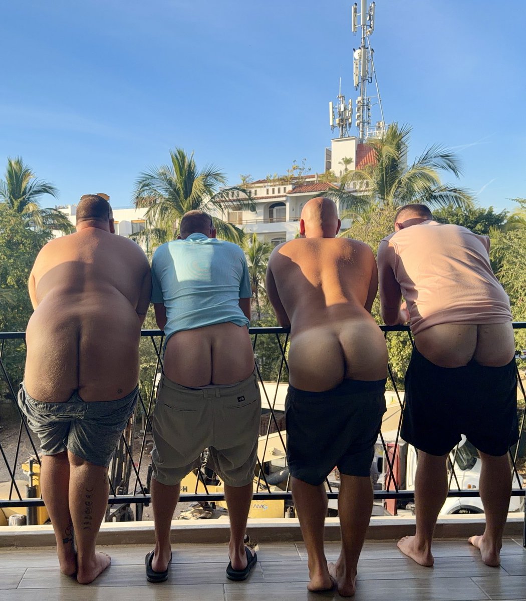 Beef Dip shenanigans. 
#PuertoVallarta #beefdip #beefdipbearweek