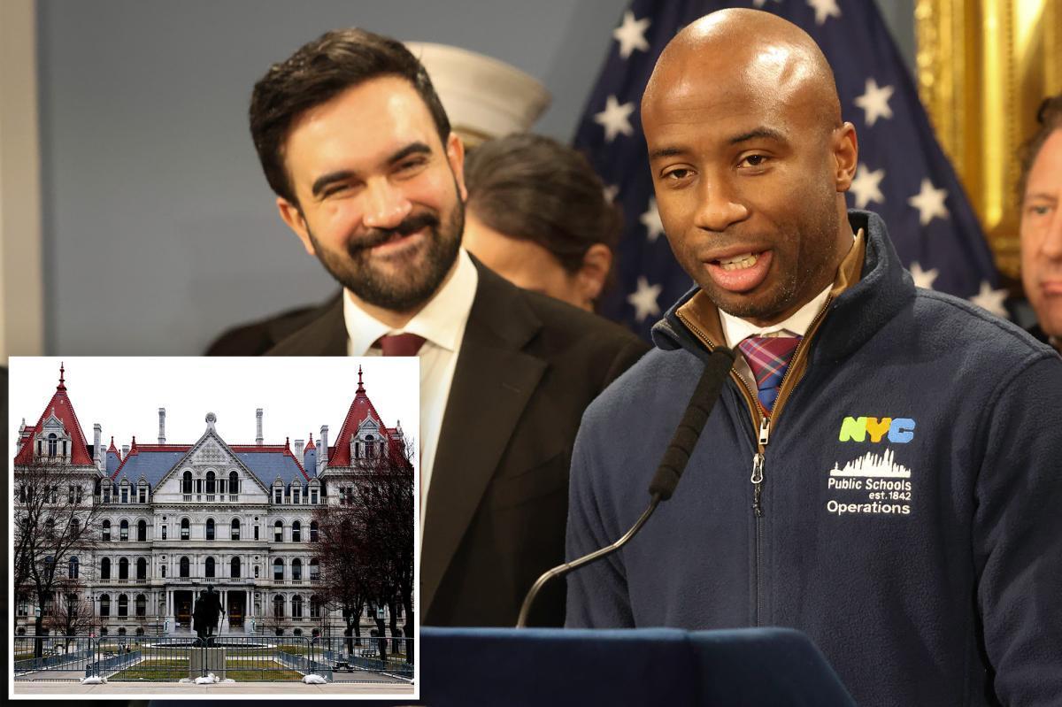 nypost's tweet image. Zohran Mamdani’s school chancellor begs Albany for another $602M to hire 6K teachers nypost.com/2026/01/29/us-…