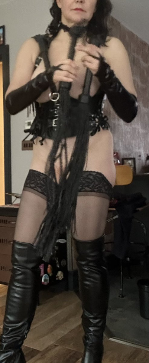 misskstinger_uk tweet media