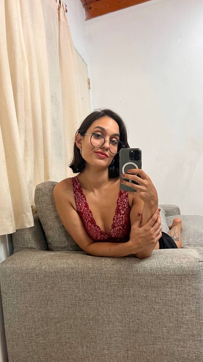 BarbInControl's tweet image. I’m not hard to please, but you better show up when I’m in the mood