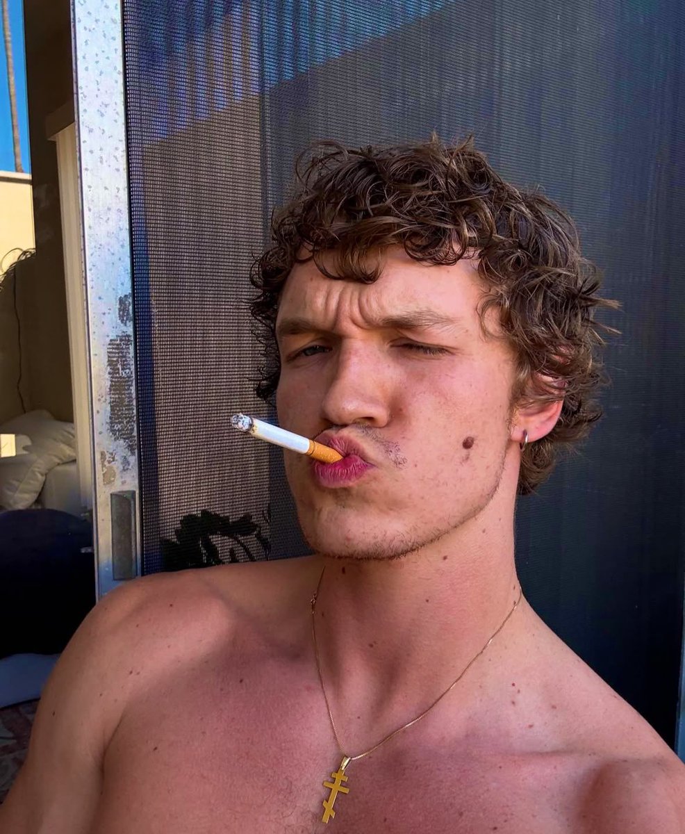 vivevarda's tweet image. goodbye...... you were bigger than the whole sky......   .......