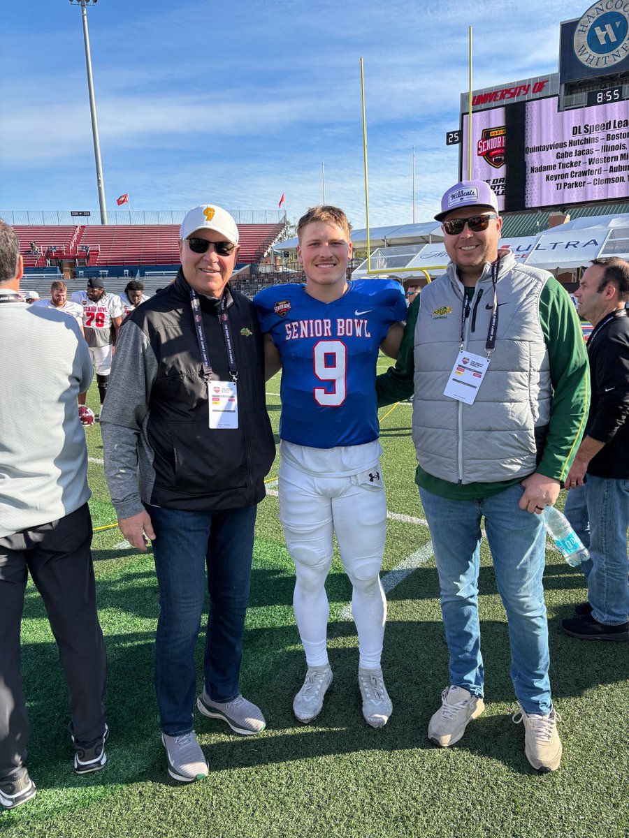 CoachRHedberg's tweet photo. Great day to watch #9 spin the ball today!! 🦬🦬 https://t.co/WEerjQ9Eoz