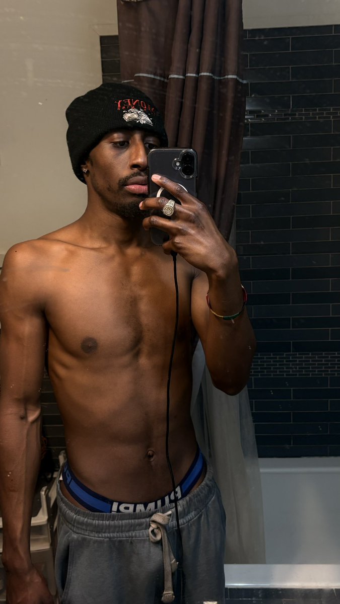 Papi Rico 💙😌 tweet media