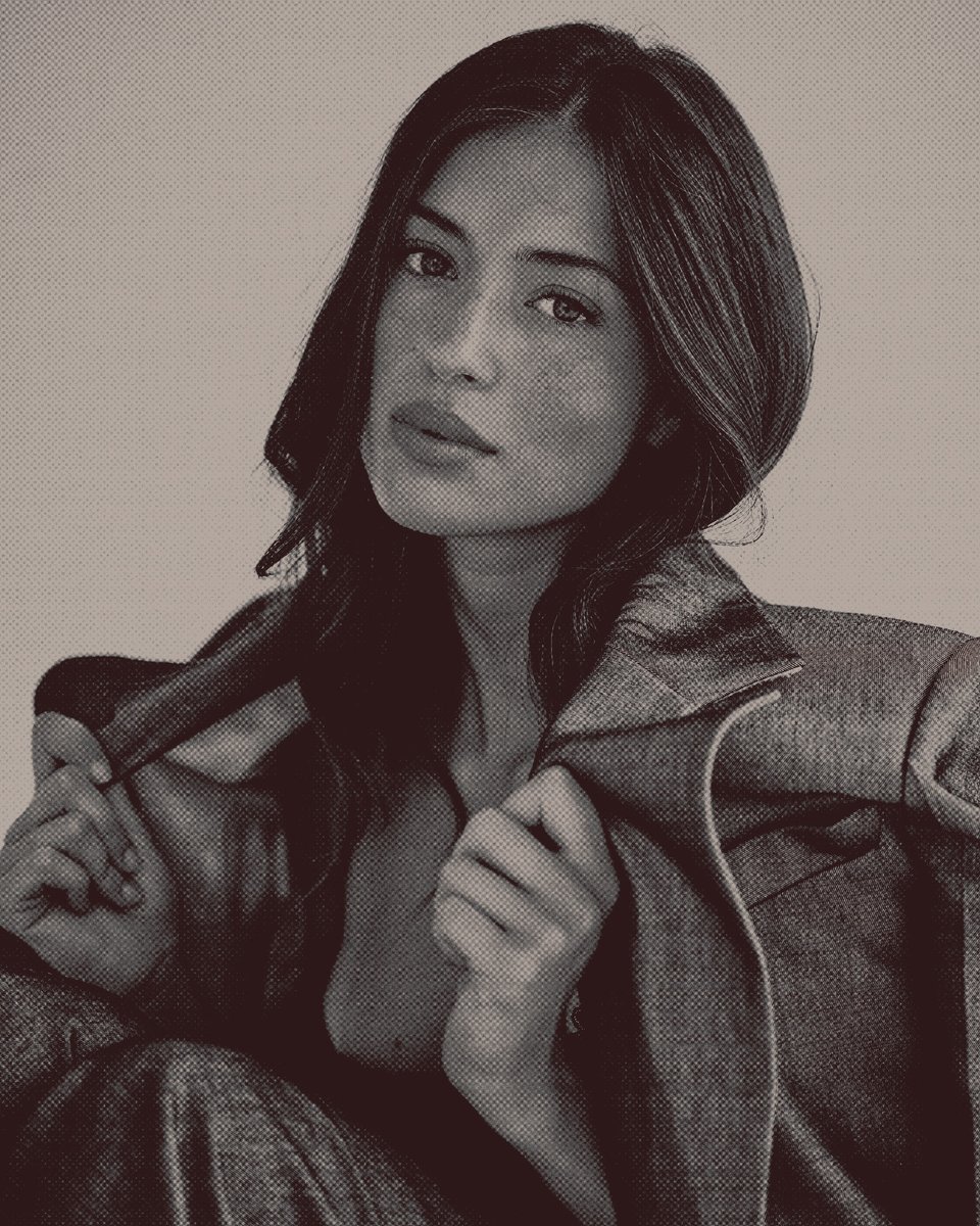 ebonswan's tweet image. 