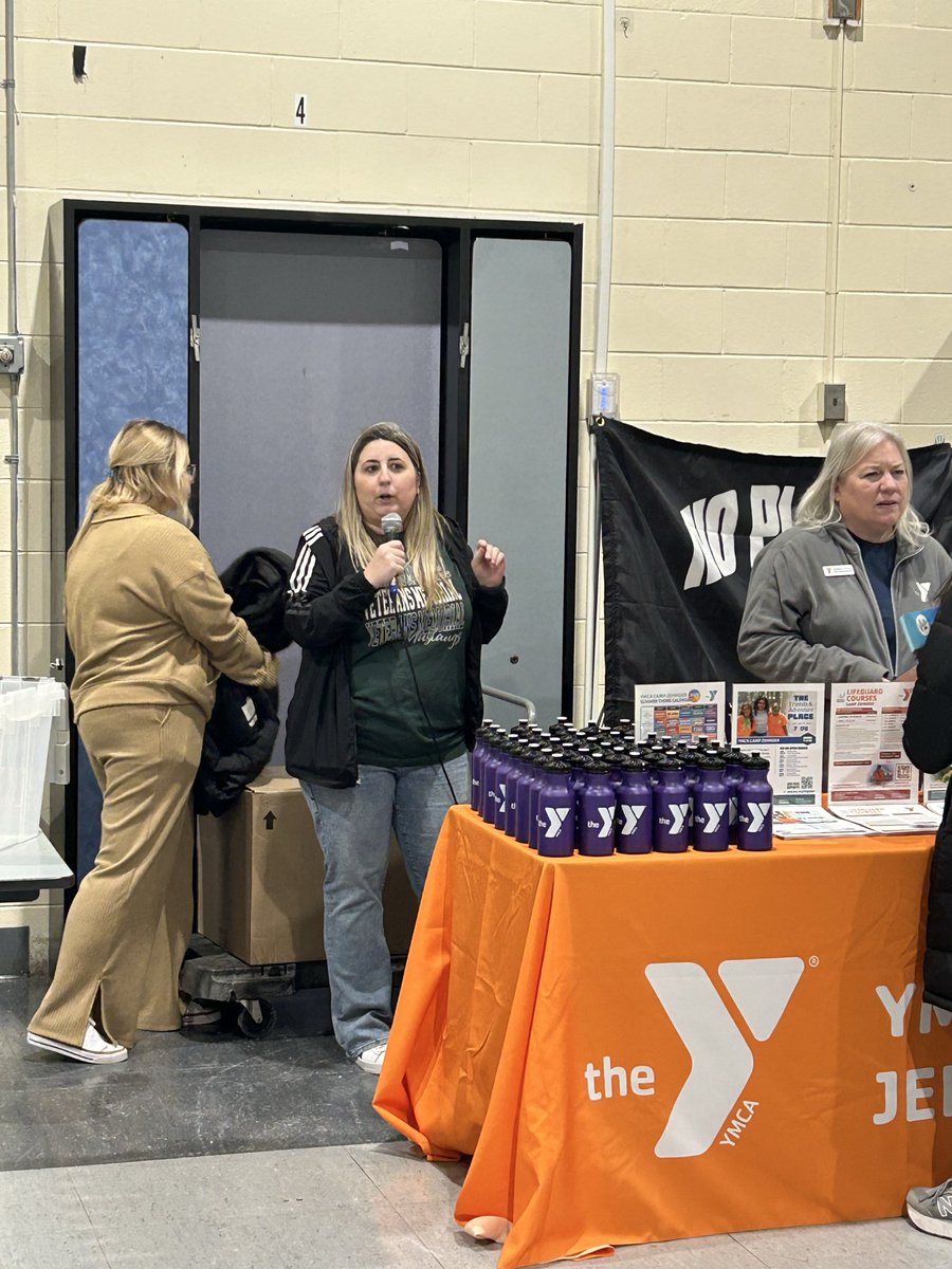 Dana Triantafillos tweet media