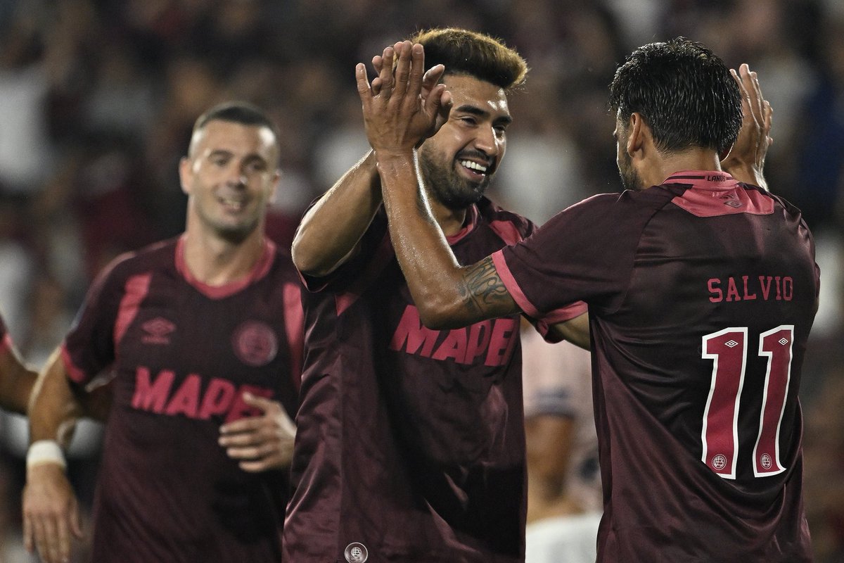 clublanus's tweet photo. FINAL DEL PARTIDO EN LA FORTALEZA: GANÓ EL CLUB ATLÉTICO LANÚS

SEGUIMOS, GRANA DE MI VIDA https://t.co/QBGZcVeQ0m