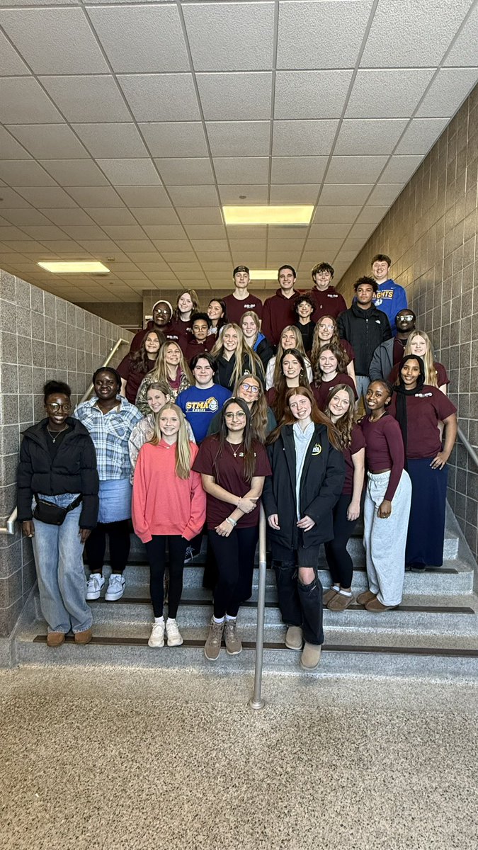 MGSHPrincipal's tweet photo. Crimson Cabinet hosting student leaders from STMA! 

#WeAreCrimson 🍁 https://t.co/kRyg1abGce