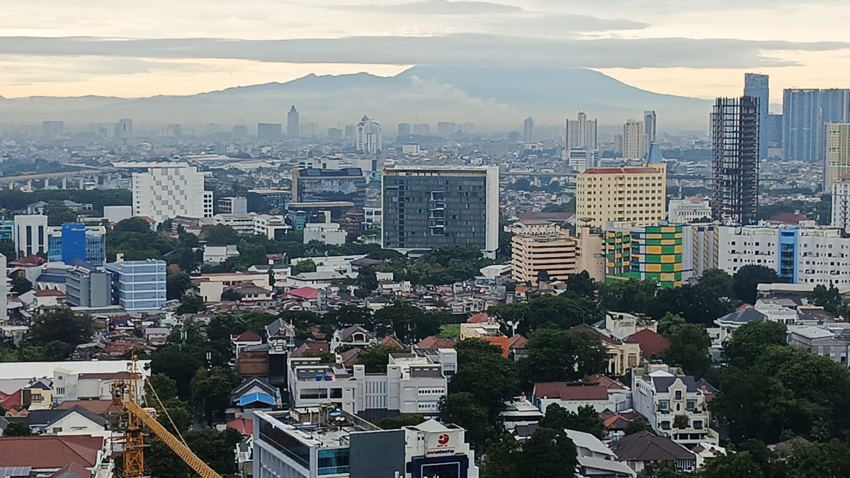 Yanti Erwien tweet media