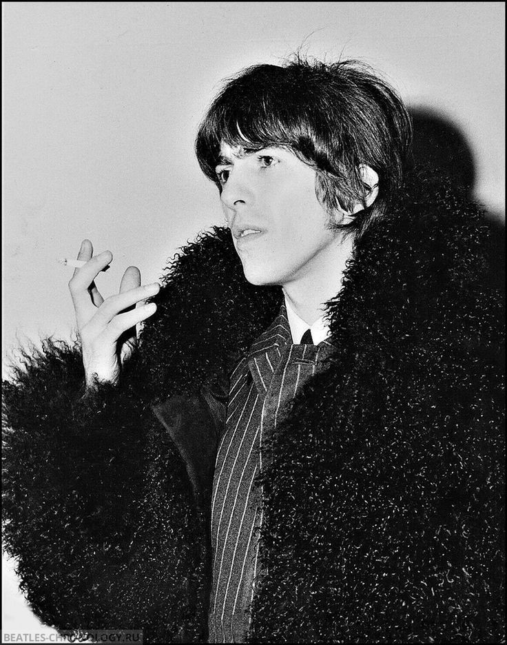 sweetlordgeorge's tweet image. I'm still here